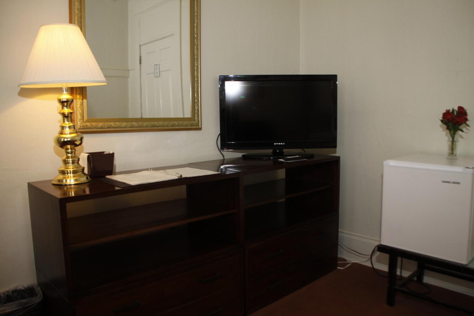 Hotel Coolidge White River Junction Zewnętrze zdjęcie